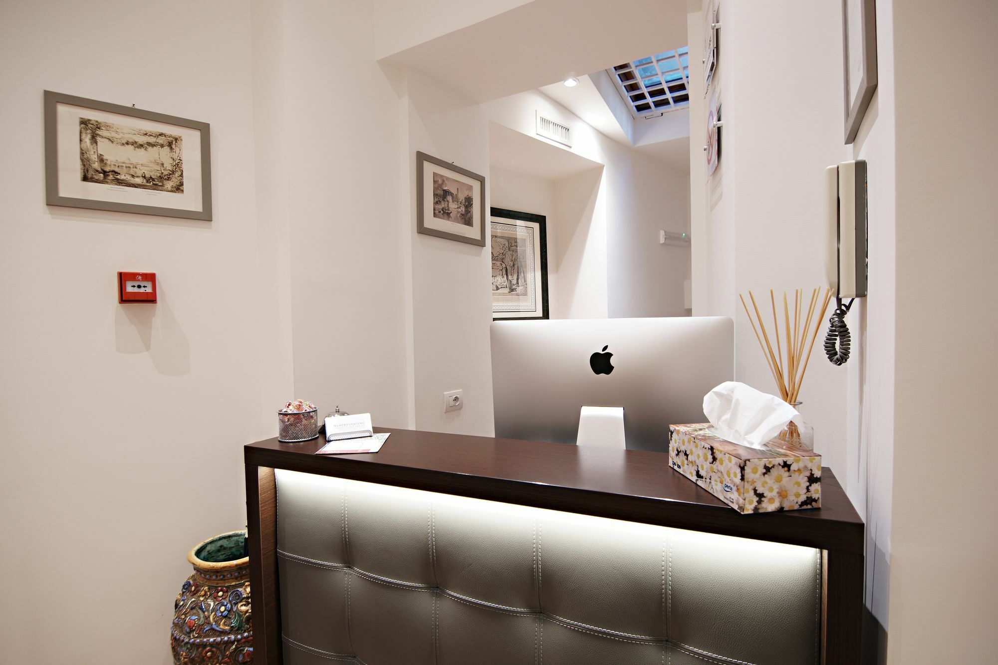 Numero 21 Luxury Guest House Рим Екстериор снимка