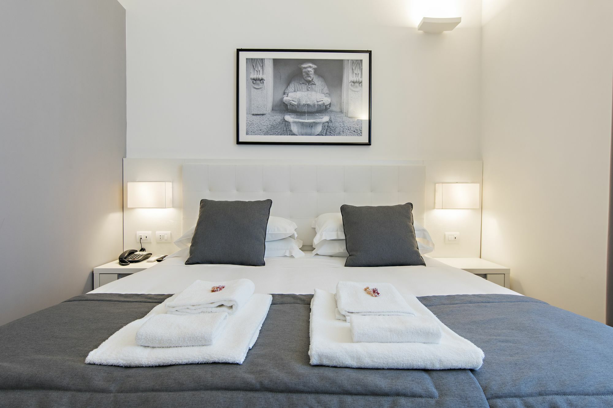 Numero 21 Luxury Guest House Рим Екстериор снимка