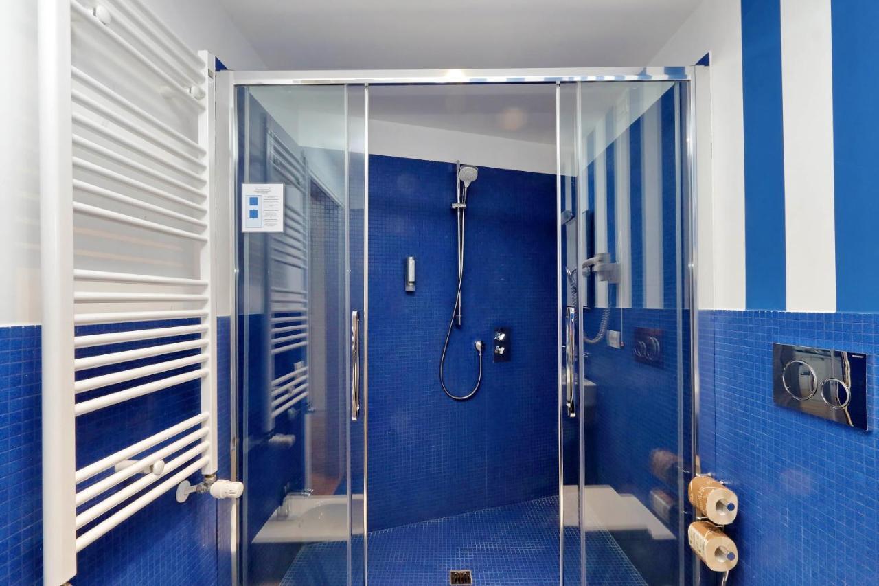Numero 21 Luxury Guest House Рим Екстериор снимка
