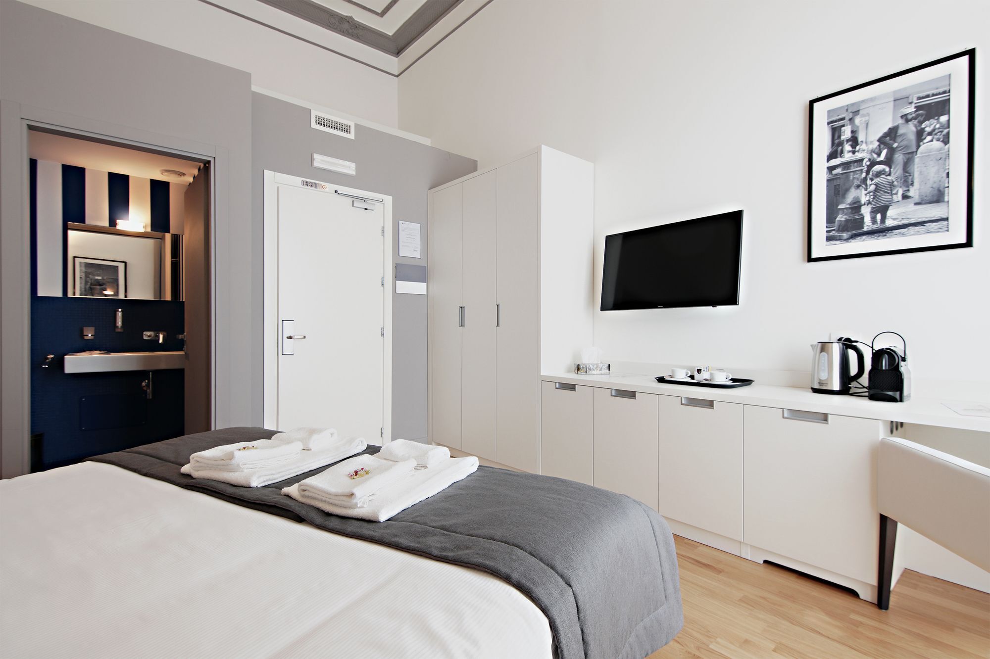 Numero 21 Luxury Guest House Рим Екстериор снимка
